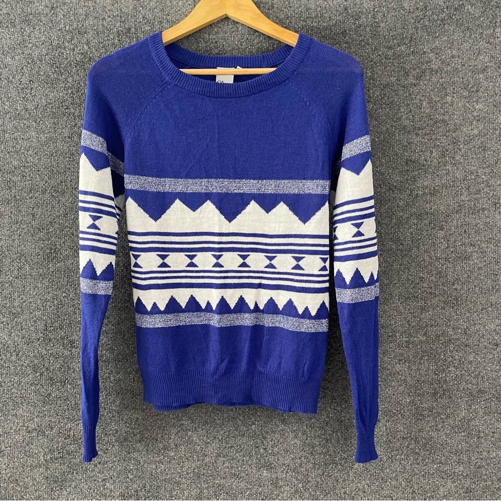 Oh MG! Womens Sweater Size Medium Blue White Pullover Long Sleeve Casual